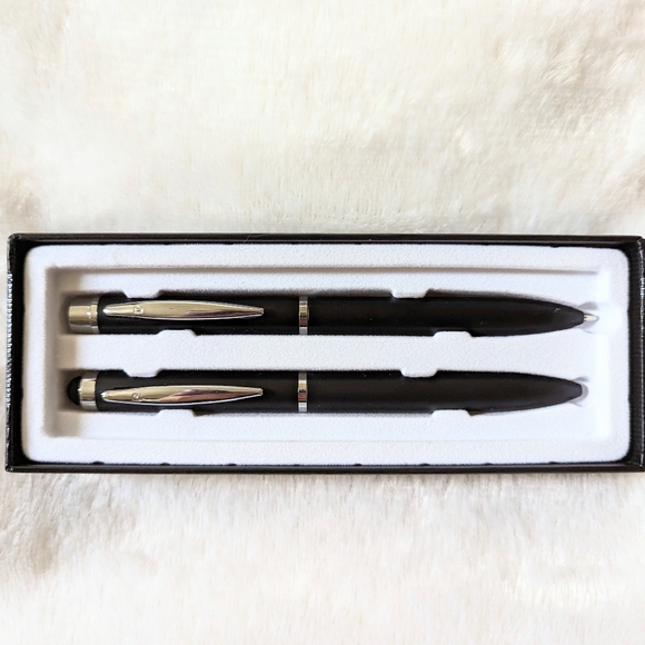 Pierre Cardin Matte Black Pen Pencil Set - Picture 1 of 3